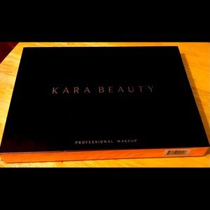 Kara Beauty! 35 Eyeshadow Palette